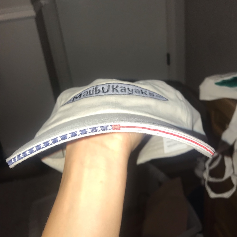 Tan hat - Picture 2 of 2